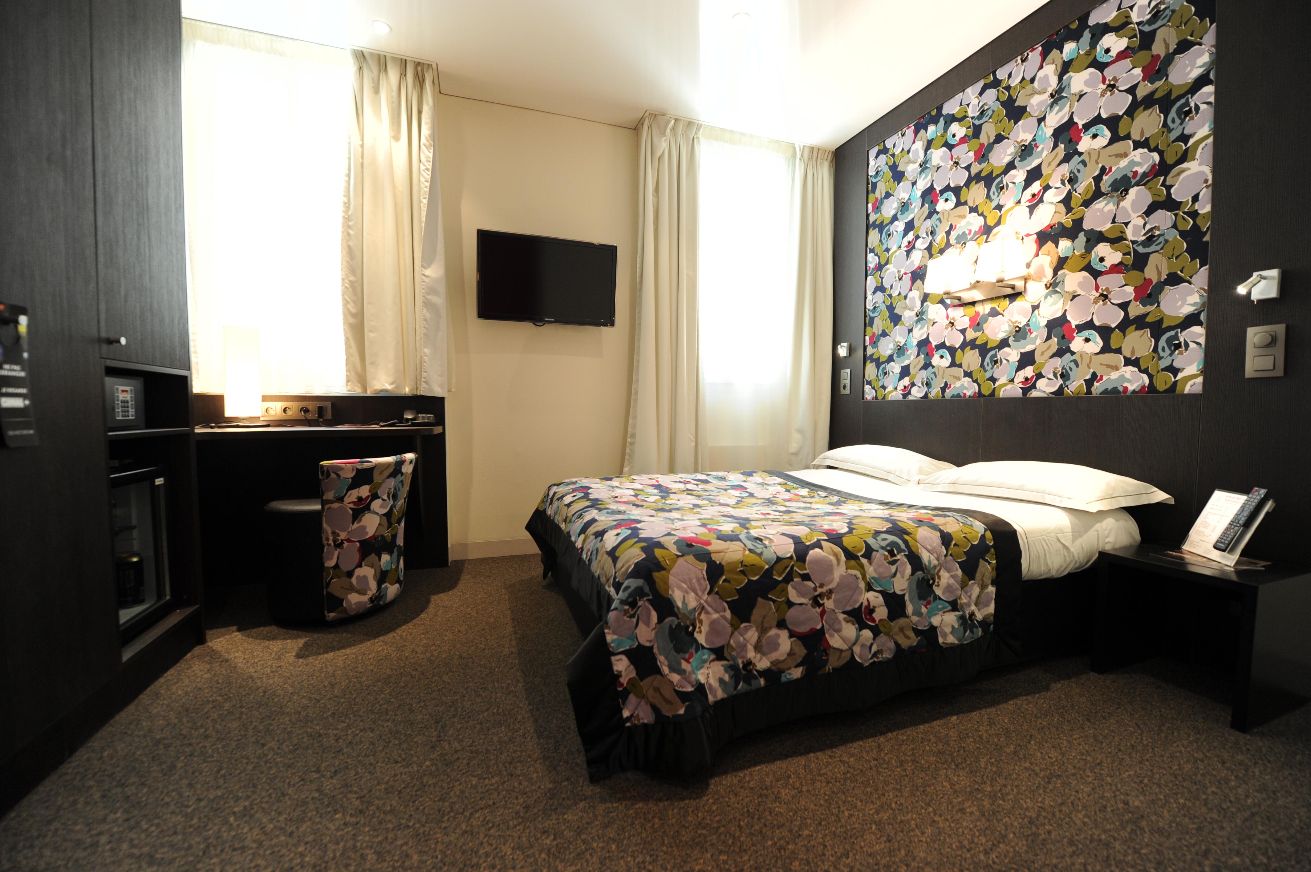 פריז Hotel Du Vieux Saule מראה חיצוני תמונה