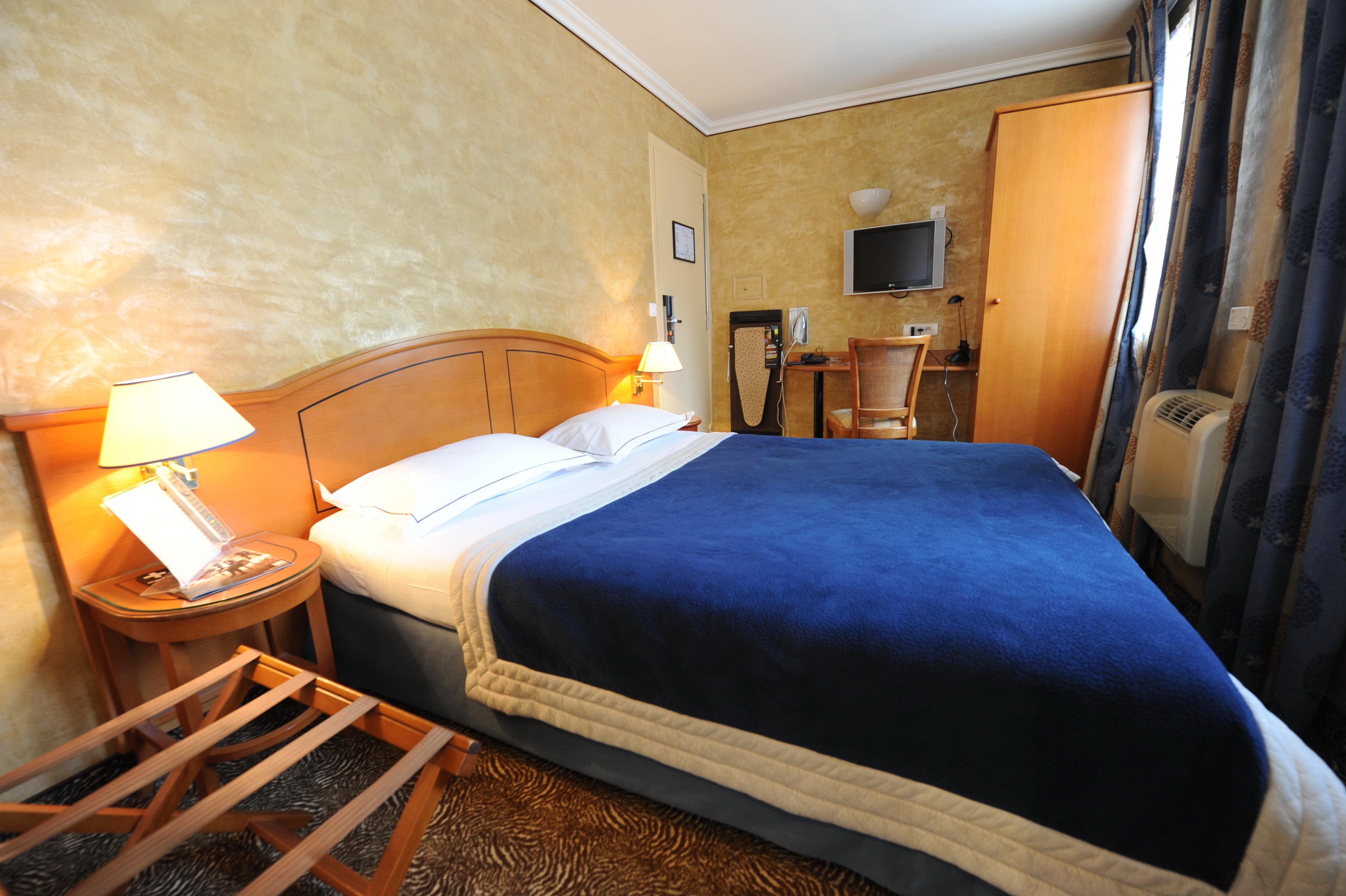 פריז Hotel Du Vieux Saule מראה חיצוני תמונה