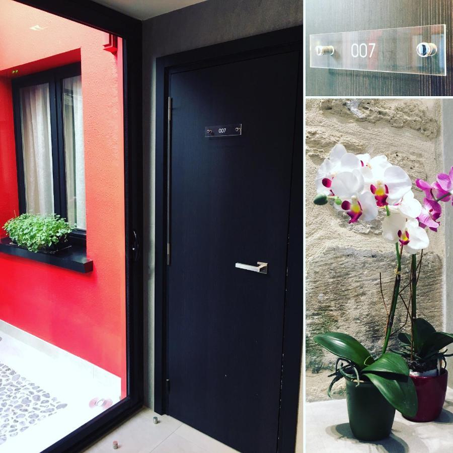 פריז Hotel Du Vieux Saule מראה חיצוני תמונה