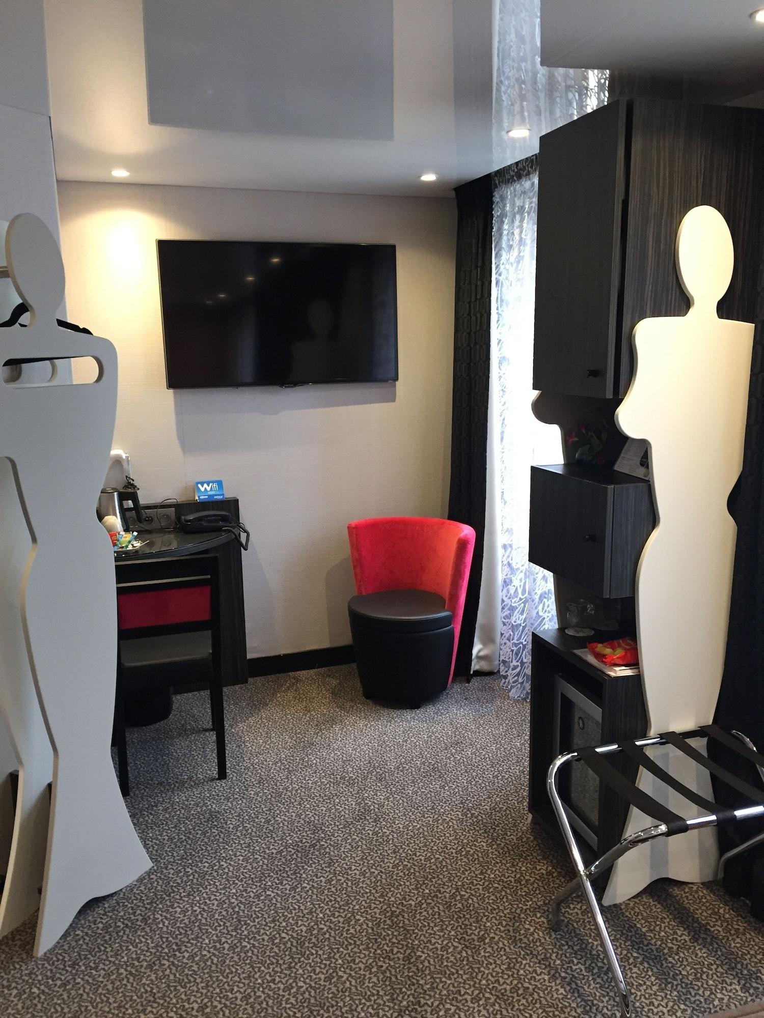 פריז Hotel Du Vieux Saule מראה חיצוני תמונה