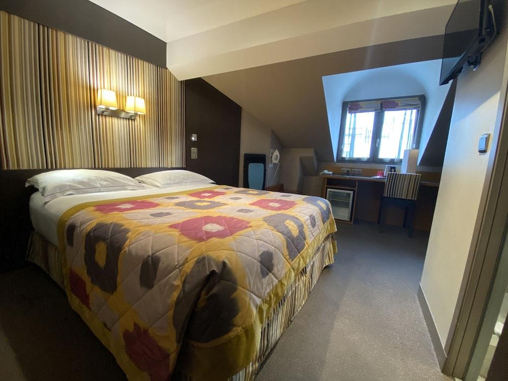 פריז Hotel Du Vieux Saule מראה חיצוני תמונה